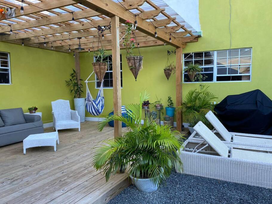 Arcadia Studio Apartment Augier Exterior photo